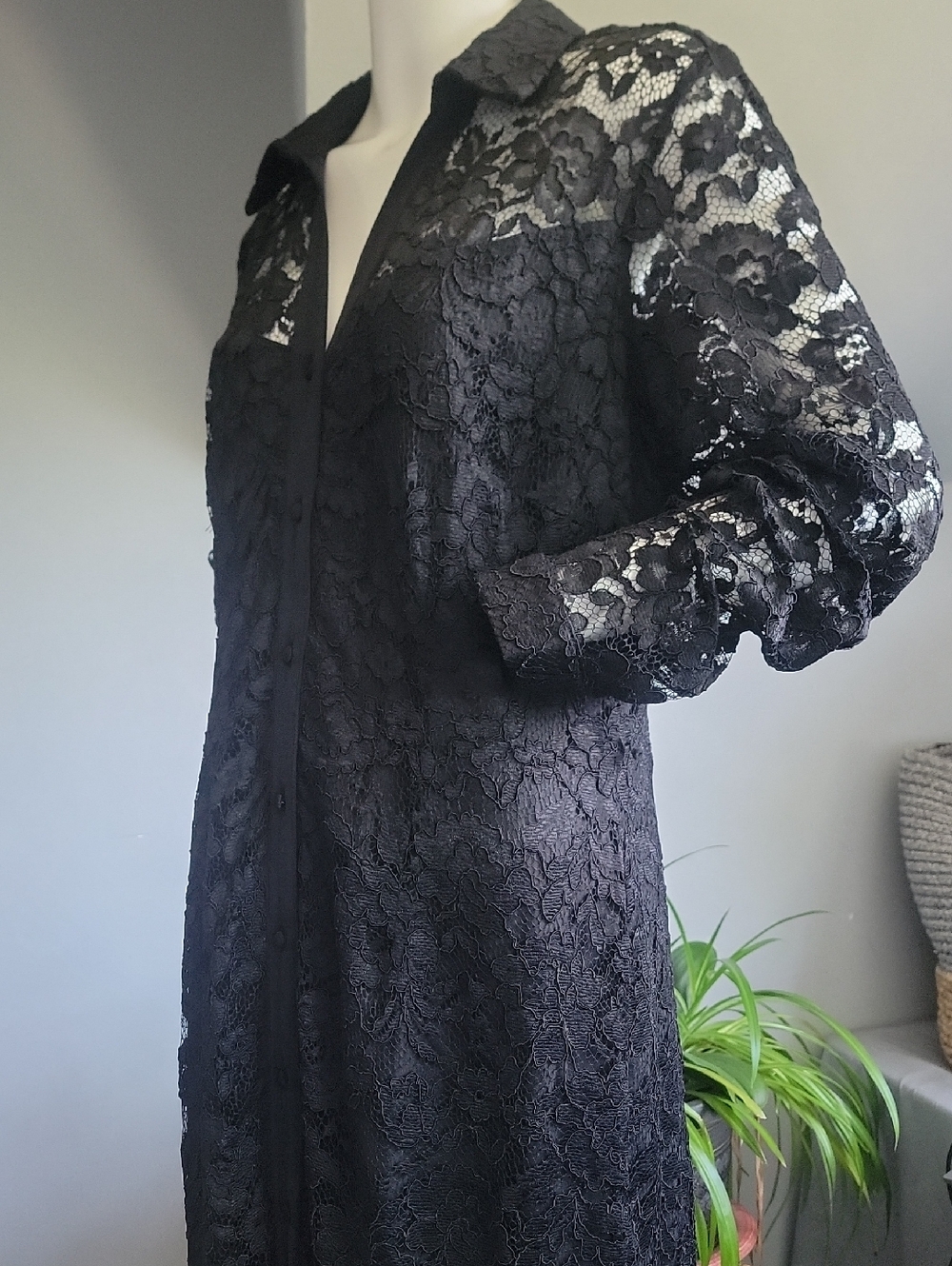 Nanette Lepore Black Lace Butyon-Front Midi Dress • Size 12 - Picture 9 of 10
